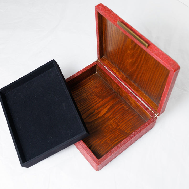 Dark Pattern Jewelry Box